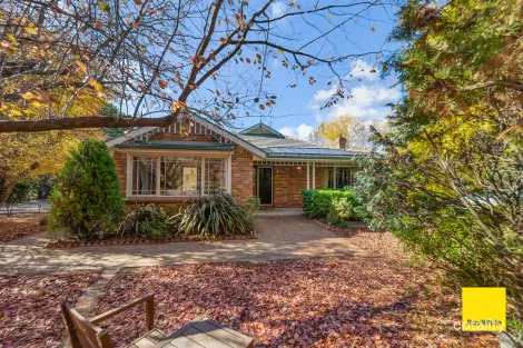 11 Elmslea Dr, Bungendore, NSW 2621