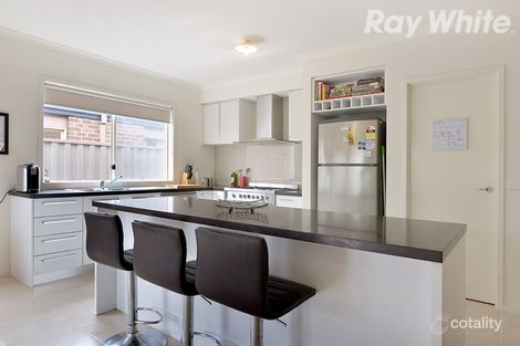 Property photo of 52 Ardent Crescent Cranbourne East VIC 3977