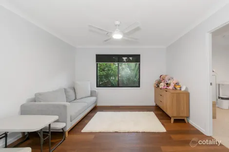 Property photo of 16 Kintail Lane Coomera QLD 4209