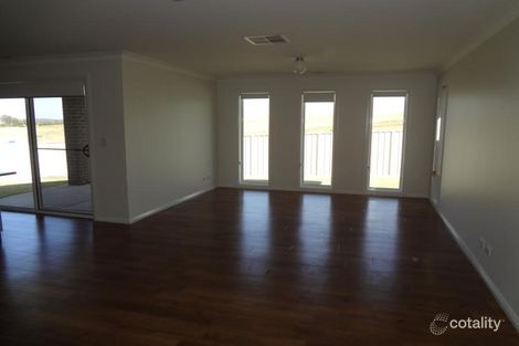 Property photo of 4 Samson Avenue Estella NSW 2650