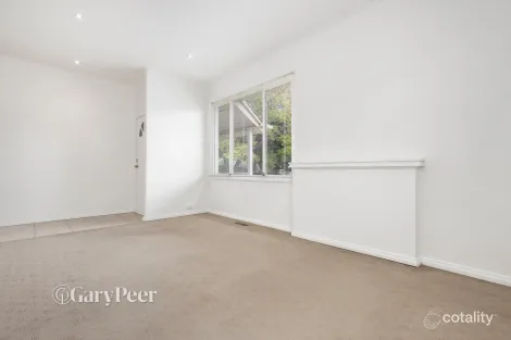 Property photo of 32 Simmonds Street Hughesdale VIC 3166