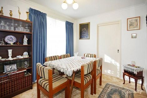 Property photo of 2 Cromer Crescent Mulgrave VIC 3170