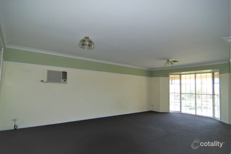 Property photo of 18 Barrallier Way St Clair NSW 2759