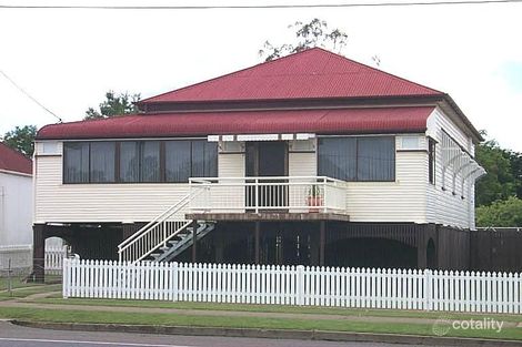 21 Downs St, North Ipswich, QLD 4305