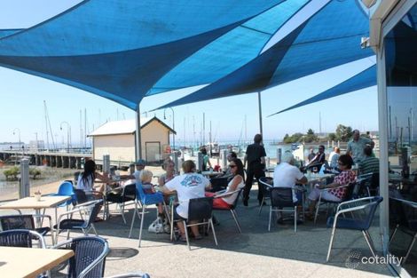 2 Marine Pde, Hastings, VIC 3915