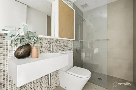 Property photo of 1005/74 Queens Road Melbourne VIC 3004