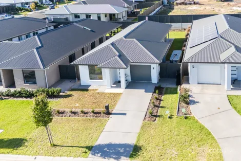 52 Bradford Cct, Dubbo, NSW 2830