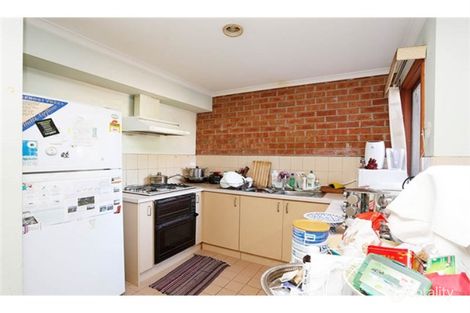 Property photo of 17 Secomb Place Footscray VIC 3011