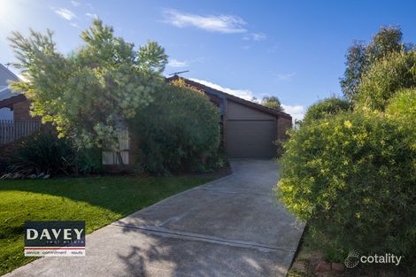7 Nightjar St, Stirling, WA 6021