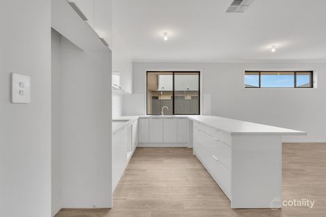 Property photo of 17 Marchant Trail Riverlea Park SA 5120