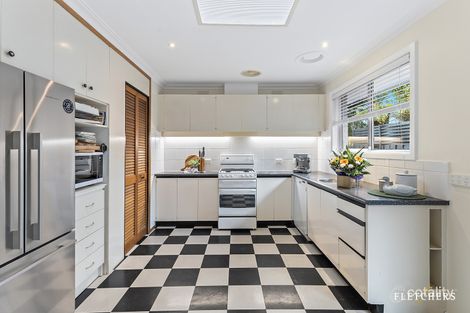 Property photo of 14 Robert Court Croydon VIC 3136