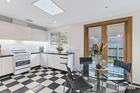 Property photo of 14 Robert Court Croydon VIC 3136