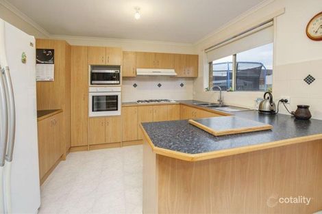 Property photo of 25 Providence Drive Cranbourne West VIC 3977