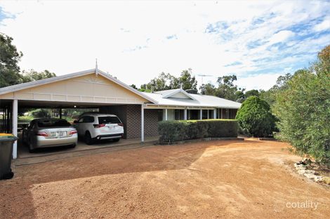 Property photo of 2 Wildflower Way Leschenault WA 6233