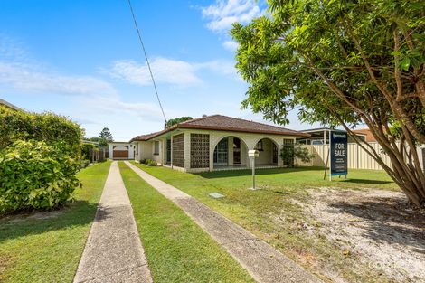 11 Coronation Ave, Golden Beach, QLD 4551