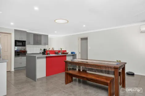 Property photo of 4 Plahn Drive Taroomball QLD 4703