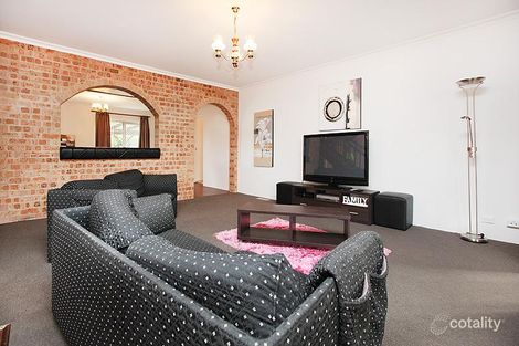 Property photo of 1 Crinoline Street Crestwood NSW 2620