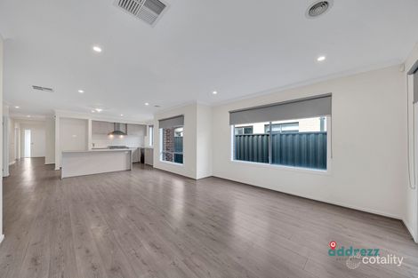 Property photo of 49 Applejack Boulevard Clyde VIC 3978