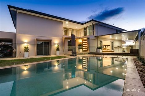 Property photo of 28 Blair Athol Crescent Bundall QLD 4217