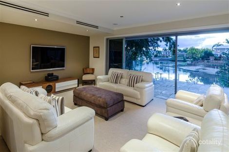 Property photo of 28 Blair Athol Crescent Bundall QLD 4217