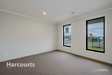 Property photo of 3 Dynasty Drive Cranbourne South VIC 3977