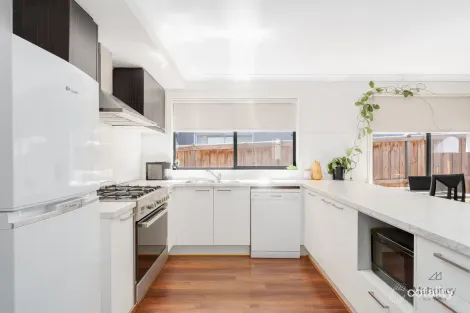 Property photo of 8 Yellowstone Avenue Curlewis VIC 3222