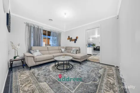 Property photo of 29 Glenora Way Hampton Park VIC 3976