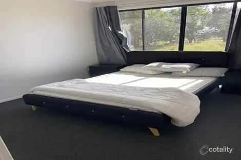 Property photo of 11 Walker Road Gleneagle QLD 4285