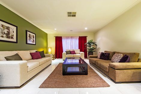 Property photo of 65 Fantail Crescent Williams Landing VIC 3027