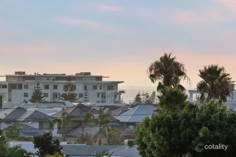 19/11 Boyd Cres, Hamilton Hill, WA 6163