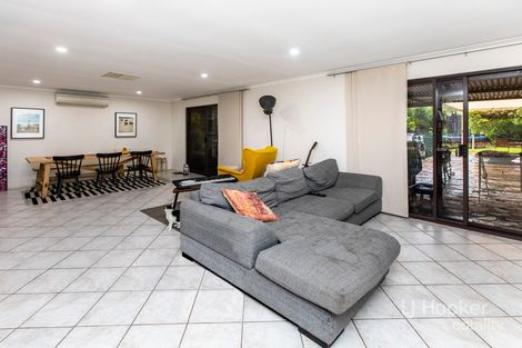 Property photo of 7 The Fairway Desert Springs NT 0870
