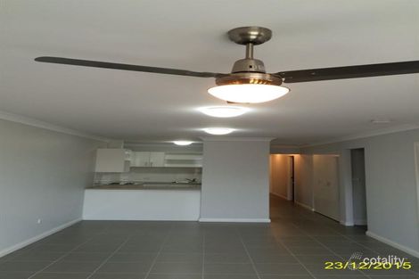 34 Oakwood St, Wadalba, NSW 2259