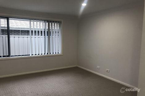 18-18a Seabeach St, Sandy Beach, NSW 2456