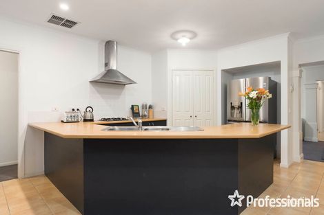 Property photo of 20 Freshfield Avenue Mooroolbark VIC 3138