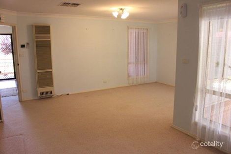 Property photo of 2 Frances Court Ashmont NSW 2650