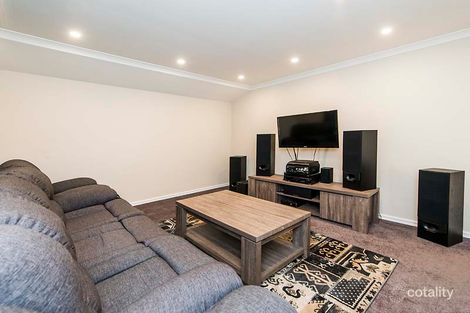 4c Stirling Cres, High Wycombe, WA 6057