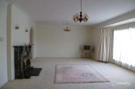 38 Louise St, Heidelberg, VIC 3084