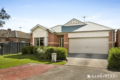 Property photo of 40 Jack William Way Berwick VIC 3806