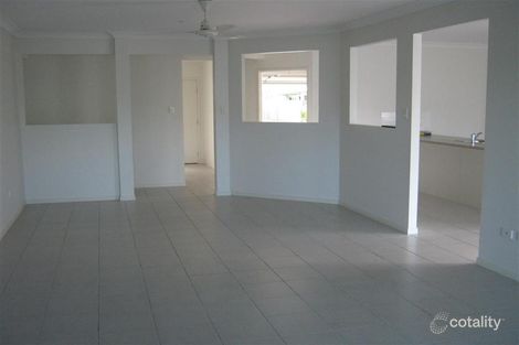 Property photo of 27 Fossilbrook Bend Trinity Park QLD 4879