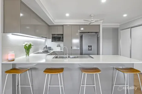 Property photo of 4 Somerset Drive Andergrove QLD 4740