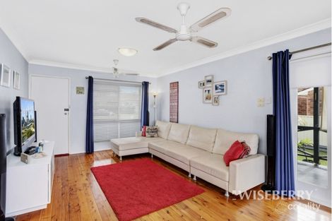 Property photo of 13 Cornwall Avenue Gorokan NSW 2263