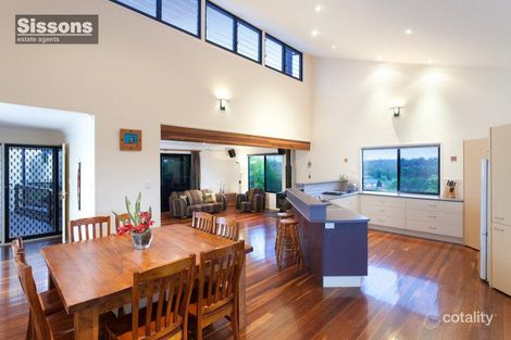 Property photo of 16 Lapage Place Wishart QLD 4122