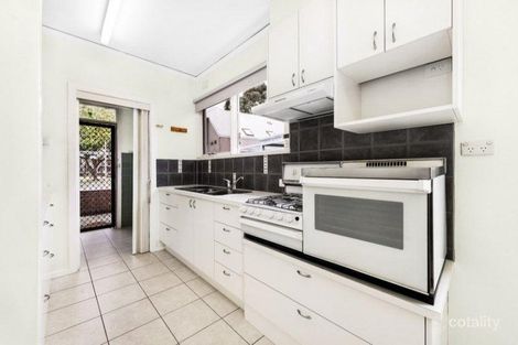Property photo of 46 Pasadena Crescent Bentleigh East VIC 3165