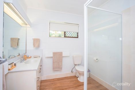 Property photo of 2 Larapinta Court Rainbow Beach QLD 4581