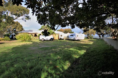 Property photo of 44 Old Coast Road Australind WA 6233