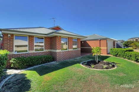 Property photo of 21 Bookleaf Loop Halls Head WA 6210
