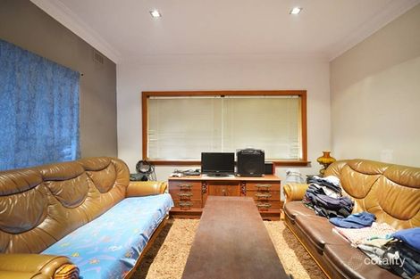 Property photo of 16 Lester Avenue St Albans VIC 3021