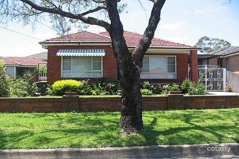 8 Morris Ave, Croydon Park, NSW 2133