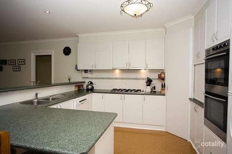 Property photo of 4 Coogee Place Burnside VIC 3023