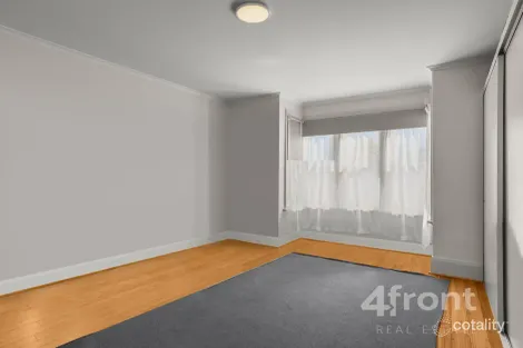 Property photo of 9 Sumberg Street Devonport TAS 7310